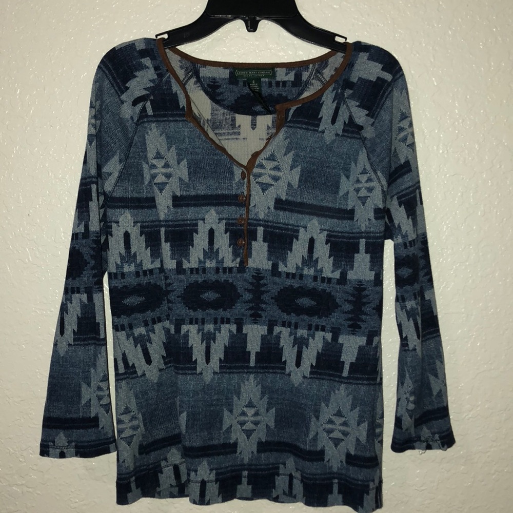 Blue print shirt with brown detailing